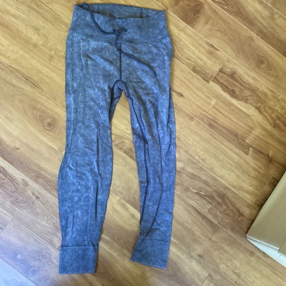 VS Pink Seamless Joggers size M - Picture 2 of 7